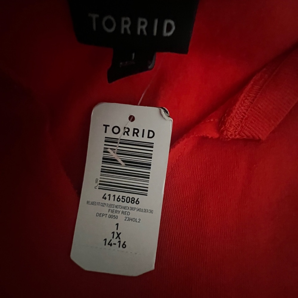 Torrid 1x Red Sweatshirt Long Sleeve‎ NWT - Picture 4 of 8